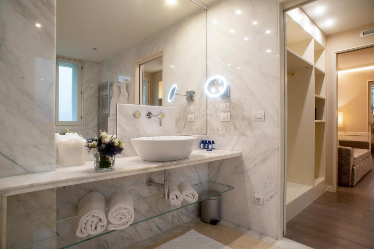 Ponte Vecchio Suites & Spa Florence Ngoại thất bức ảnh