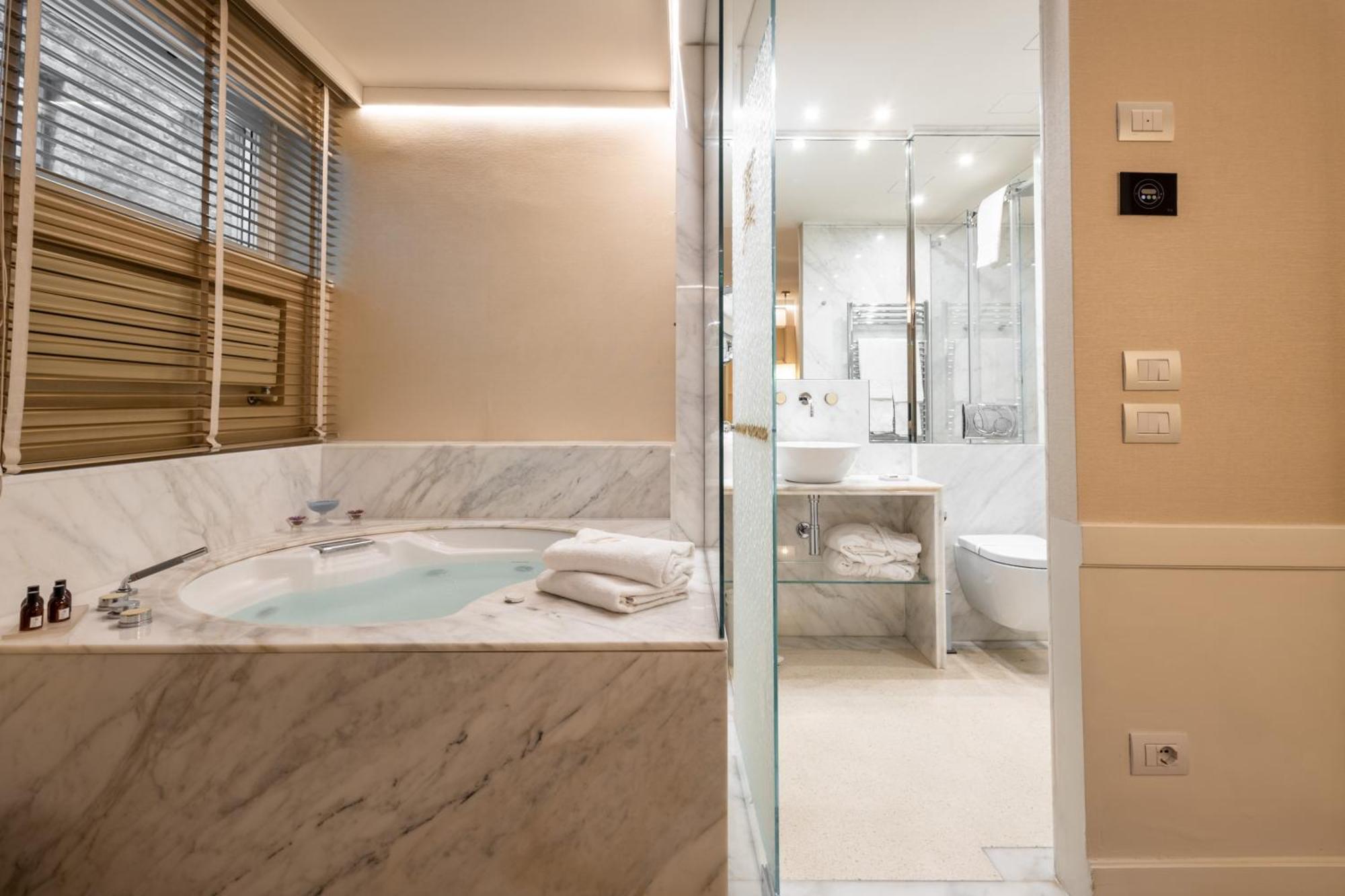 Ponte Vecchio Suites & Spa Florence Ngoại thất bức ảnh